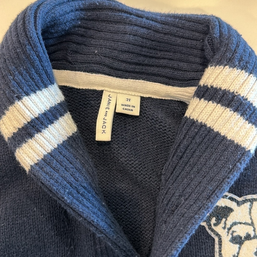 Janie and Jack Bulldog Button Up Sweater Size 2T - Picture 2 of 4